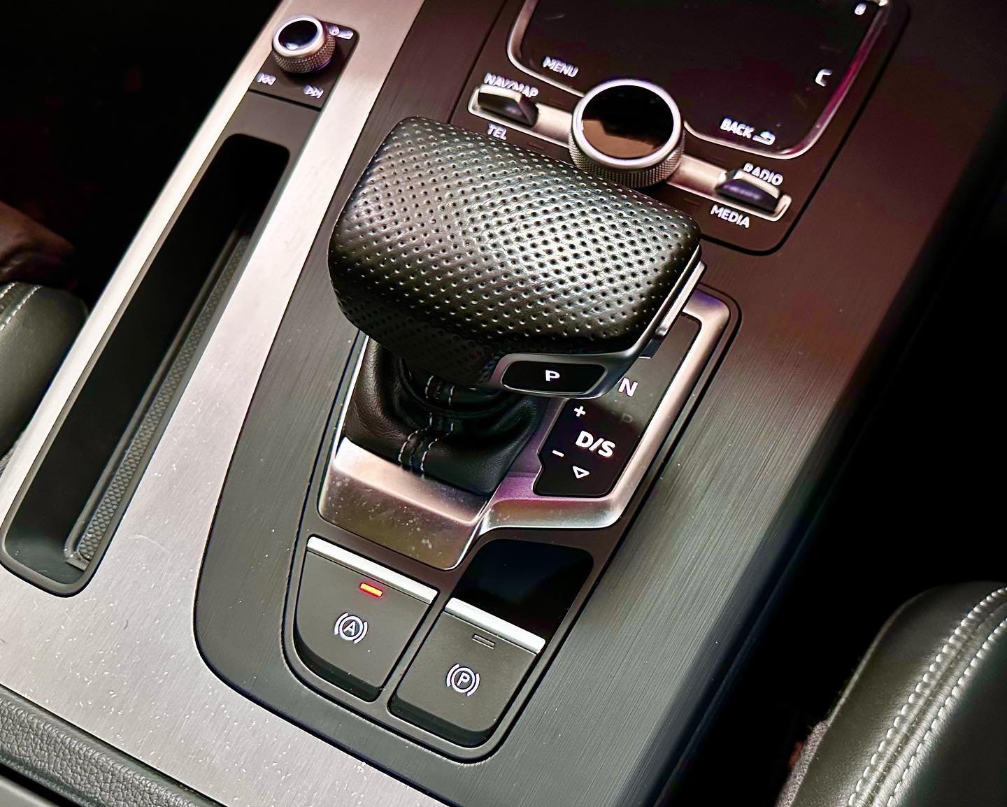 Image gallery marquee